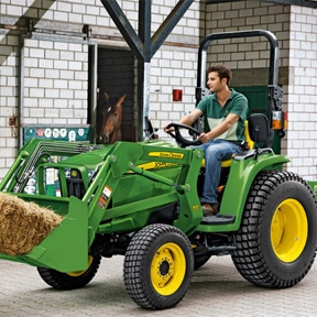 Micro tracteur John Deere 35CV 3036E Isère savoie Haute-savoie.jpg